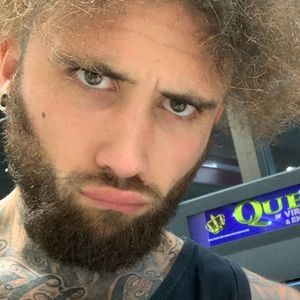 Meet your Posher, Thomas